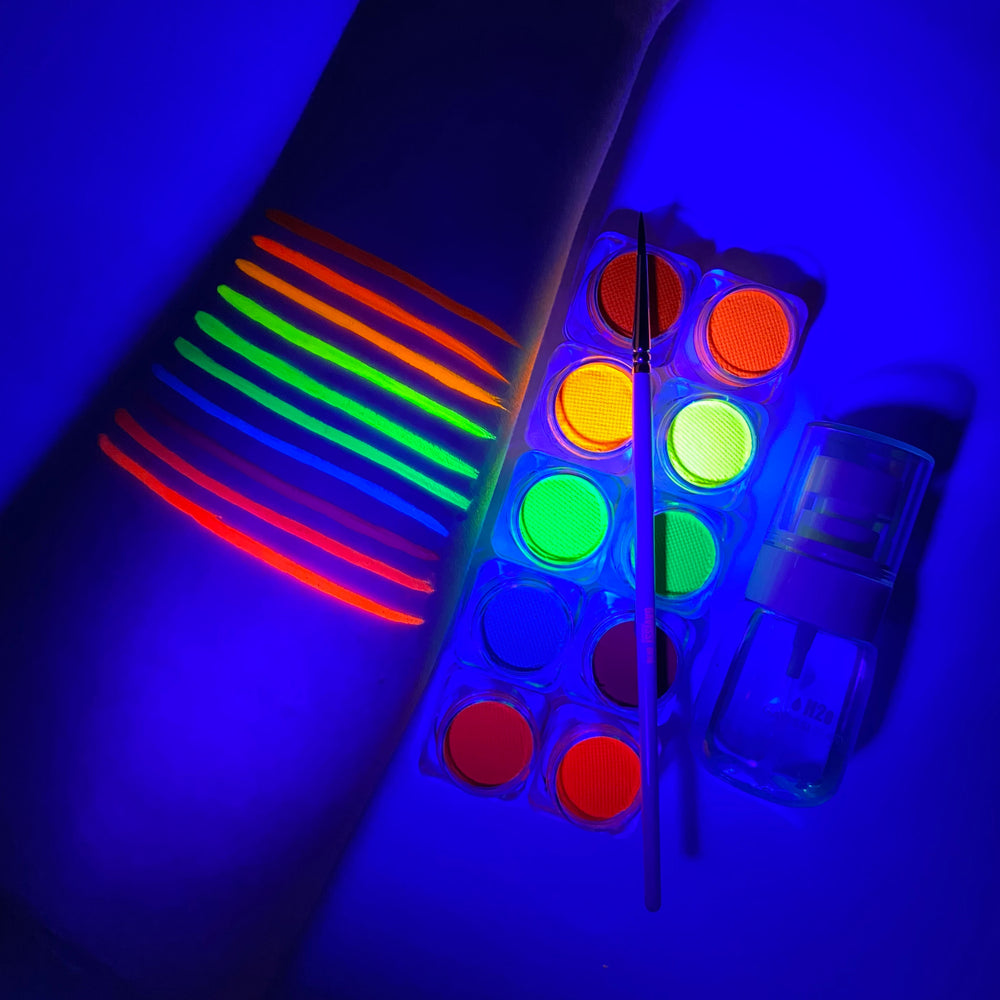 UV NEON BUNDLE: 10 LINERS + BRUSH + SPRAY BOTTLE
